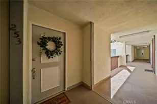 23515 Lyons, Valencia, CA 91355 - Photo 2