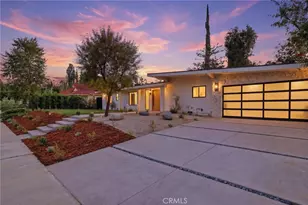 4615 El Caballero Dr, Tarzana, CA 91356 - Photo 4
