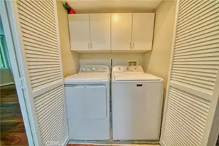 14101 Dickens St, Sherman Oaks, CA 91423 - Photo 24