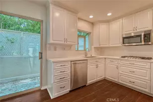 14101 Dickens St, Sherman Oaks, CA 91423 - Photo 8