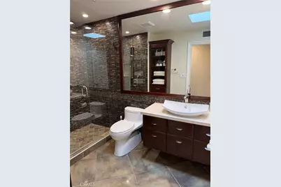 5255 Zelzah Avenue #302, Encino, CA 91316 - Photo 14