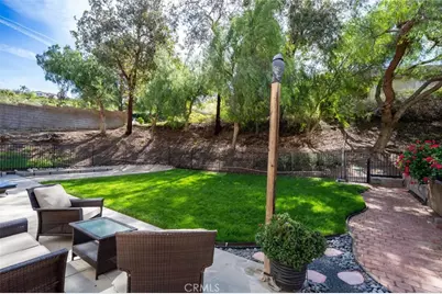 29522 Mammoth, Canyon Country, CA 91387 - Photo 4