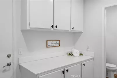 29522 Mammoth, Canyon Country, CA 91387 - Photo 14