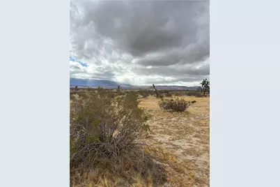 165 E Avenue S8, Palmdale, CA 93591 - Photo 6