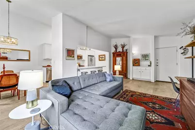 5805 Whitsett Avenue #201, Valley Village, CA 91607 - Photo 6