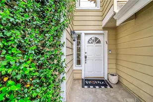 5181 Brian Ln, Encino, CA 91436 - Photo 2