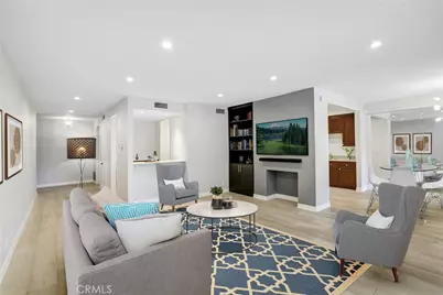 4949 Genesta #104, Encino, CA 91316 - Photo 2