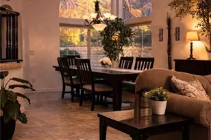 28830 Shadow Valley, Saugus, CA 91390 - Photo 2