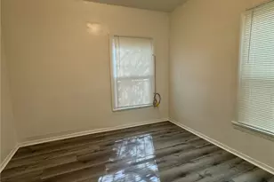 1246 N Kenmore Ave, Los Angeles, CA 90029 - Photo 8