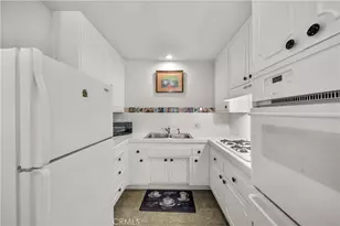 19163 Ave Of The Oaks, Newhall, CA 91321 - Photo 14