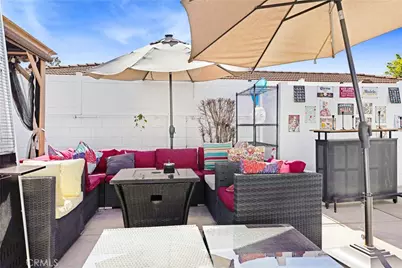 21228 Merridy Street, Chatsworth, CA 91311 - Photo 32