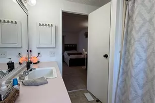 29021 Bouquet Canyon, Saugus, CA 91390 - Photo 12