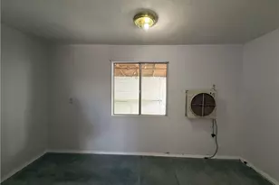 407 E St, Taft, CA 93268 - Photo 38