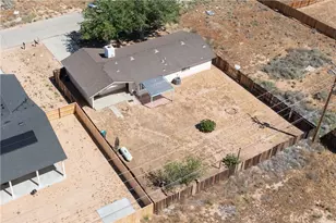 10416 Peach Ave, California City, CA 93505 - Photo 30
