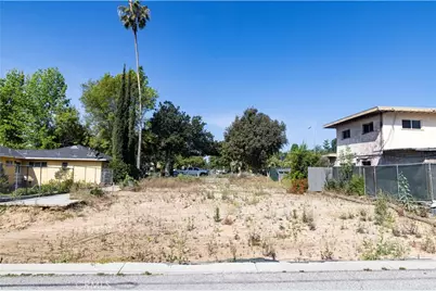 1210 N Altadena Drive, Pasadena, CA 91107 - Photo 4