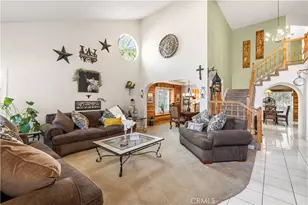 28931 Woodside, Saugus, CA 91390 - Photo 2