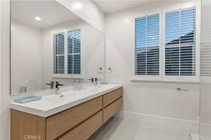 14713 Valleyheart Dr, Sherman Oaks, CA 91403 - Photo 22
