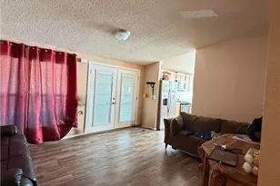 29021 Bouquet Canyon, Saugus, CA 91390 - Photo 2