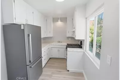 24047 Arch Street, Newhall, CA 91321 - Photo 4