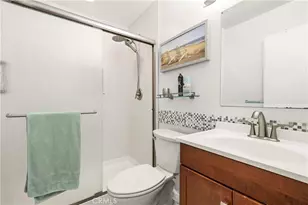 19958 Ave Of The Oaks, Newhall, CA 91321 - Photo 12