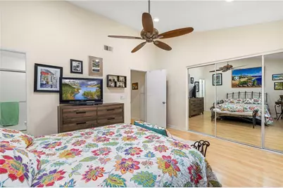 19958 Avenue Of The Oaks, Newhall, CA 91321 - Photo 10