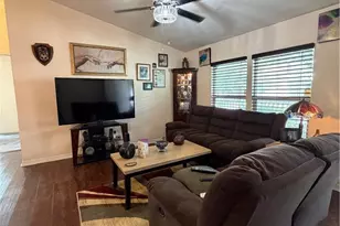 29021 Bouquet Canyon, Saugus, CA 91390 - Photo 4