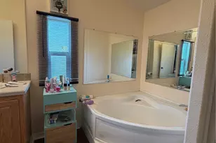 29021 Bouquet Canyon, Saugus, CA 91390 - Photo 10