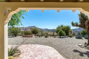 13602 Sego, Agua Dulce, CA 91390 - Photo 2