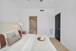 10832 W Riverton Ct, Toluca Lake, CA 91602 - Photo 12