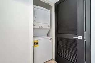 10832 W Riverton Ct, Toluca Lake, CA 91602 - Photo 26