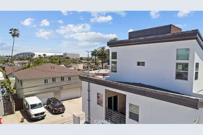 1013 E La Palma, Inglewood, CA 90301 - Photo 14