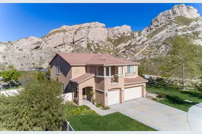 15503 Megan Drive, Canyon Country, CA 91387 - Photo 2