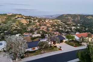 34 Sage Ln, Bell Canyon, CA 91307 - Photo 2