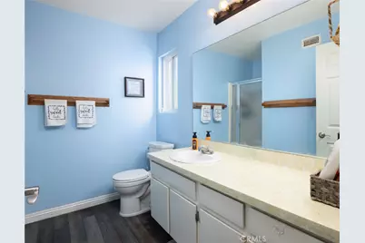 21515 Alaminos, Saugus, CA 91350 - Photo 20