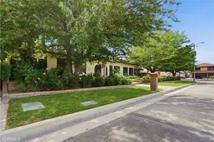 2718 Still Meadow, Lancaster, CA 93536 - Photo 2