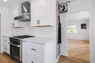22031 W Galvez St, Woodland Hills, CA 91364 - Photo 10