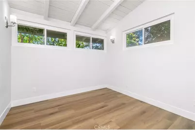 8341 Delco Avenue, Winnetka, CA 91306 - Photo 14