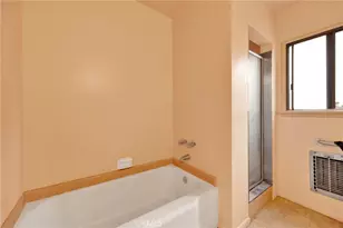 633 Groton Dr, Burbank, CA 91504 - Photo 26