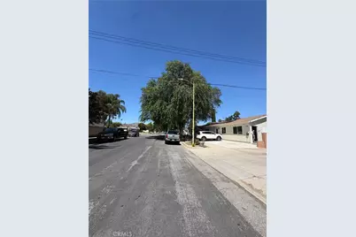 7620 Royer, Canoga Park, CA 91304 - Photo 8