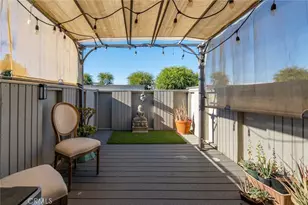 6041 Fountain Park Street, Woodland Hills, CA 91367 - Photo 10