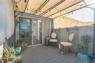 6041 Fountain Park Street, Woodland Hills, CA 91367 - Photo 12