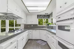 5900 Kentland Ave, Woodland Hills, CA 91367 - Photo 16