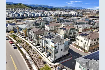 27582 Manzanita, Valencia, CA 91381 - Photo 62