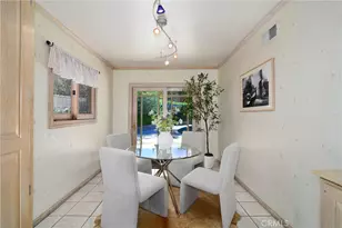 22548 Waterbury St, Woodland Hills, CA 91364 - Photo 16