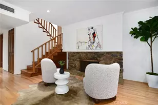 22548 Waterbury St, Woodland Hills, CA 91364 - Photo 20