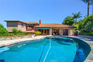 22548 Waterbury St, Woodland Hills, CA 91364 - Photo 40