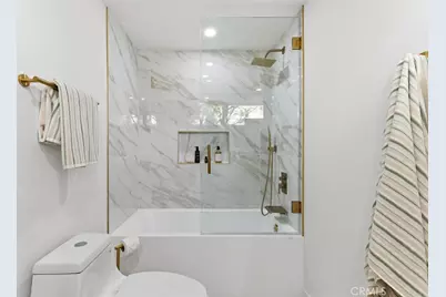 23925 Crosson Drive, Woodland Hills, CA 91367 - Photo 48