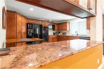 5477 Nestle Avenue #26, Tarzana, CA 91356 - Photo 6