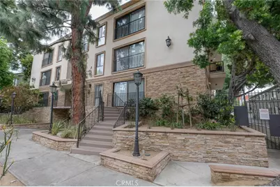 15344 Weddington Street #102, Sherman Oaks, CA 91411 - Photo 8