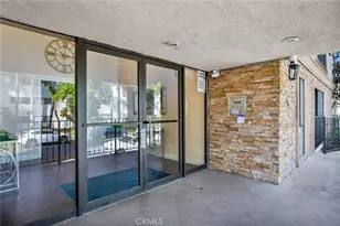 15344 Weddington St, Sherman Oaks, CA 91411 - Photo 4